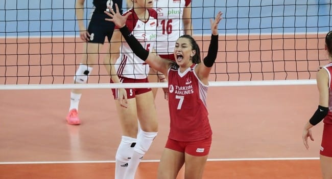 "İdolüm ile aynı takımdayım"