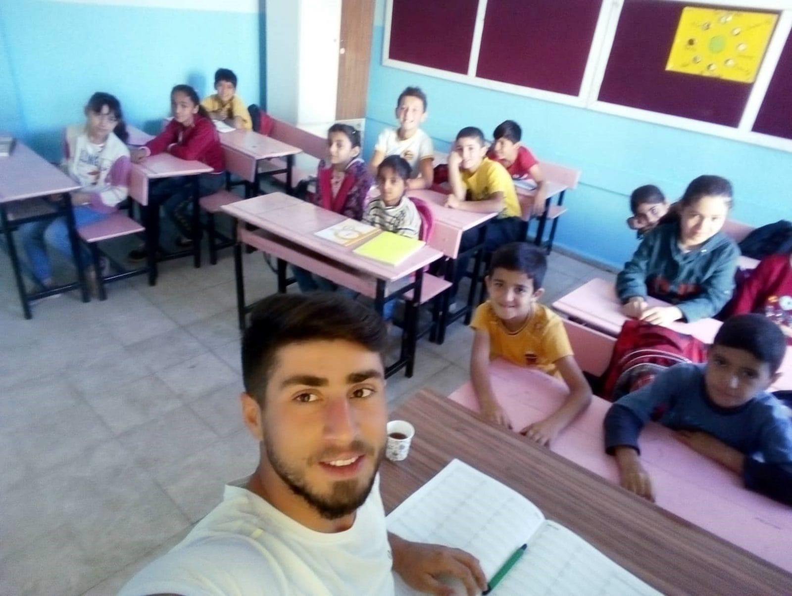 Çay Saati'nde 'Orda, bir köy var uzakta!'