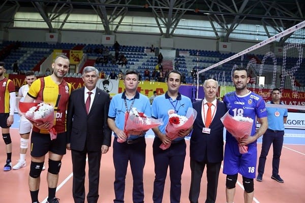 AXA Sigorta Efeler Ligi Başladı: Çiçek Gibi Bir Sezon Olsun