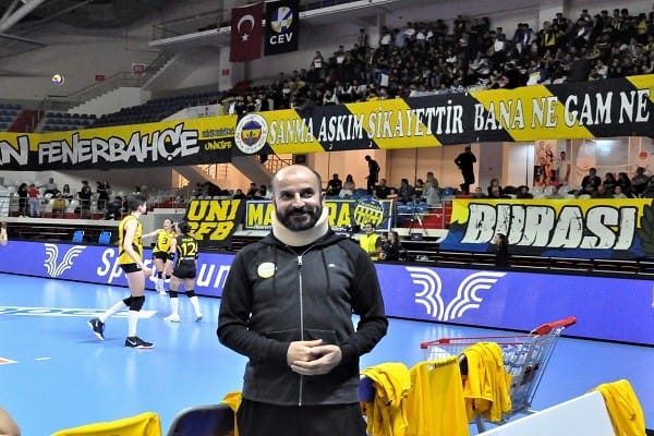 Sabri Erdoğan takımla birlikte