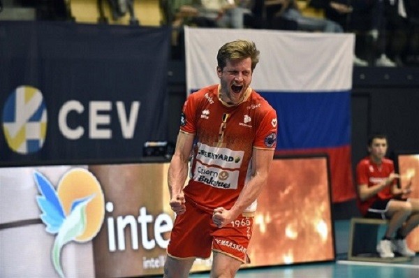 100. Maçında Büyük Sürpriz Yaşadı