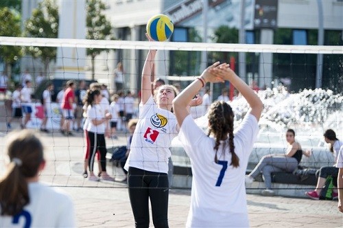 Hollanda 2020 # 1DayMore4Volleyball’da Önde