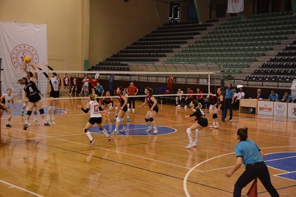 2. Lig Kadınlar Yarı Final Etabı Sona Erdi