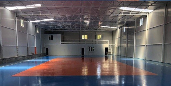 İzmir Dost Spor yeni salonuna kavuştu