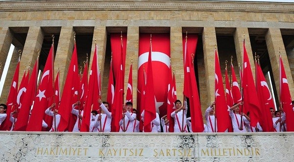 19 Mayıs'ta Atatürk'ün Huzurunda Türk Gençliğini Voleybolcular Temsil Edecek