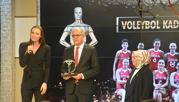 ‘Yılın En Başarılı Takımı' Filenin Sultanları