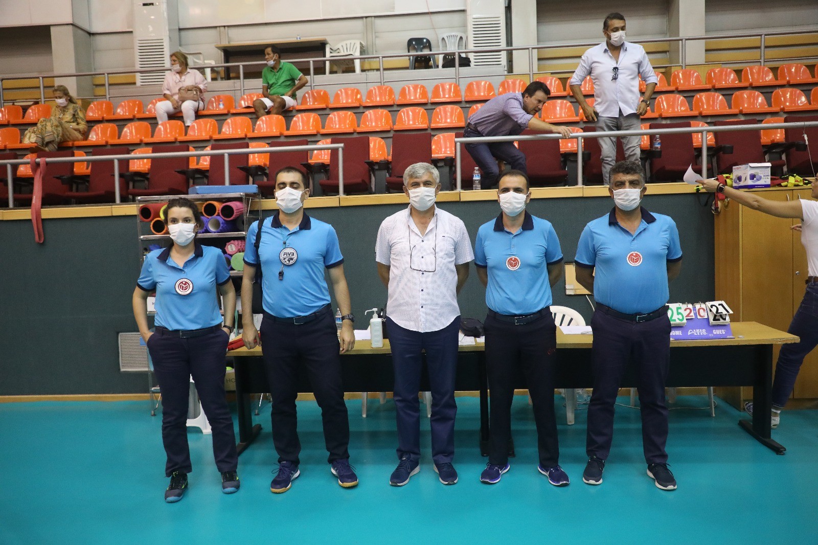 THY'yi 3-0 yenen Eczacıbaşı VitrA turnuvanın birincisi oldu