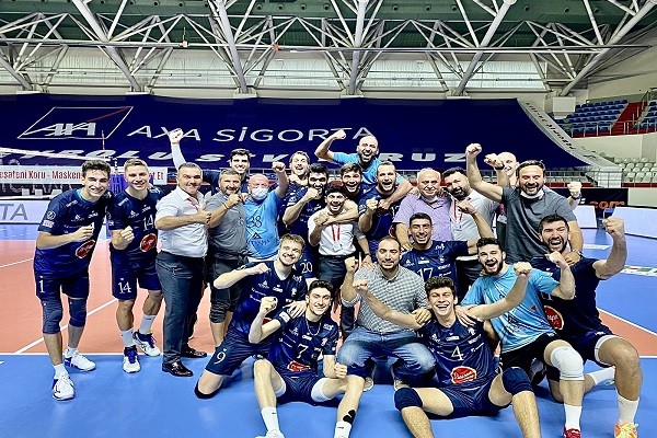 Altekma, seti maç sayısından döndürdü, maçı kazandı