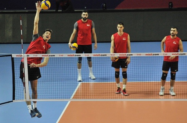 Efe Mandıracı: “Genç, deneyimli ve dinamik bir takımız”