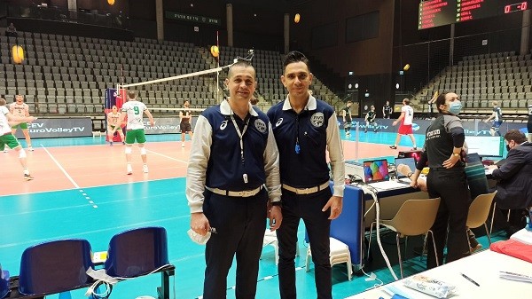 Avrupa Şampiyonası Elemesinde Aynı Maçta 2 Türk Hakem