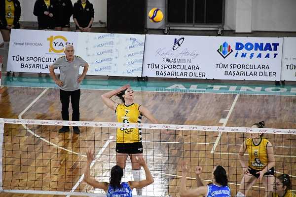 Sigorta Shop Kadınlar 1. Ligi’nde 14. hafta Sona Erdi