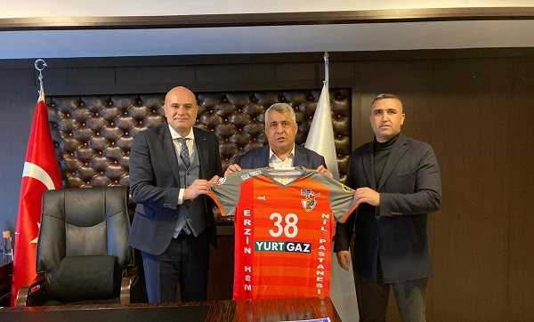 Akif Başkan'ın ziyaretçileri Erzin'den