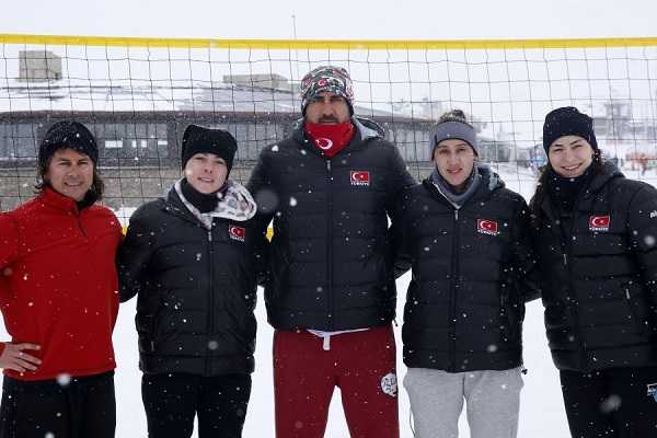 Kar Voleybolunda hedef Avrupa Şampiyonluğu