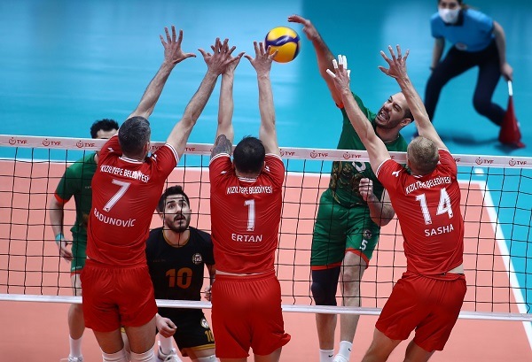 Erkekler 1.Lig Final Grubunda Ortalık Karıştı