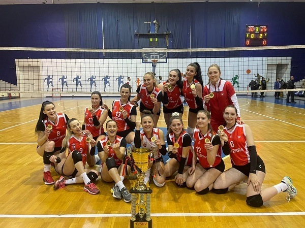 Arnavutluk'ta şampiyon, Partizani