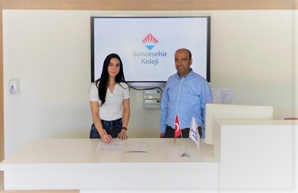 Rota Koleji'nin 5 oyuncusu Fethiye Bahçeşehir Koleji'nde