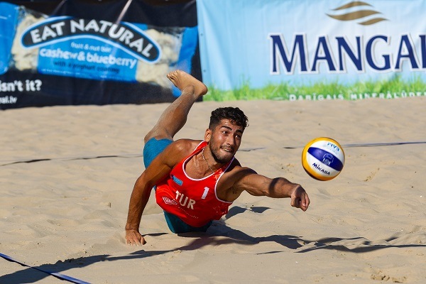 U22 Avrupa Plaj Voleybolu Şampiyonasına yenilgi ile başladık