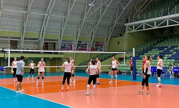 Sultanlar Bulgaristan'daki ilk çalışmasını gerçekleştirdi