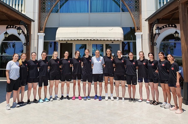 İşitme Engelli Millilerimizin Antalya Kampı Başladı