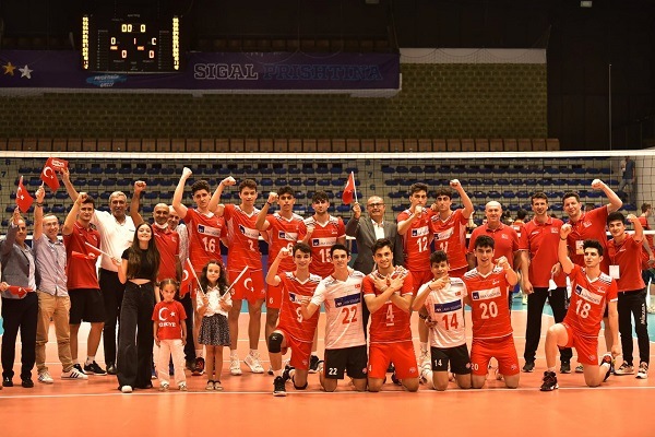 U18 Milliler galibiyetle başladı