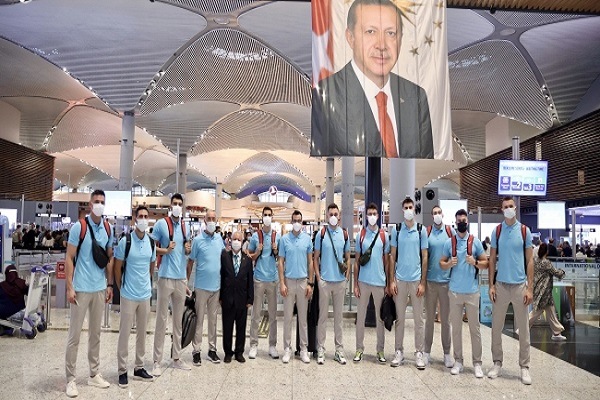 Filenin Efeleri, Finlandiya'ya gitti