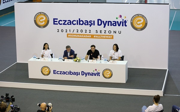 Eczacıbaşı Dynavit, sezonu açtı