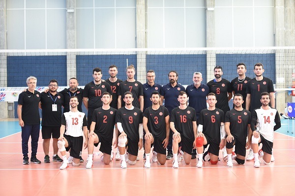 Sessiz Efeler Dünya Beşinciliği için sahaya çıkıyor