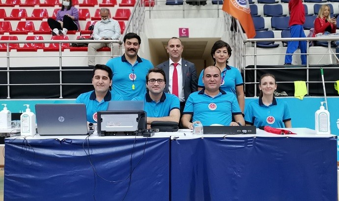 Zevkli mücadelede İBB, Sivrihisar'ı 3-0 yendi