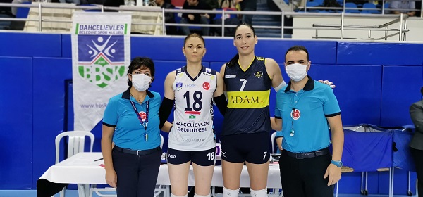 Adam Voleybol seriye bağladı