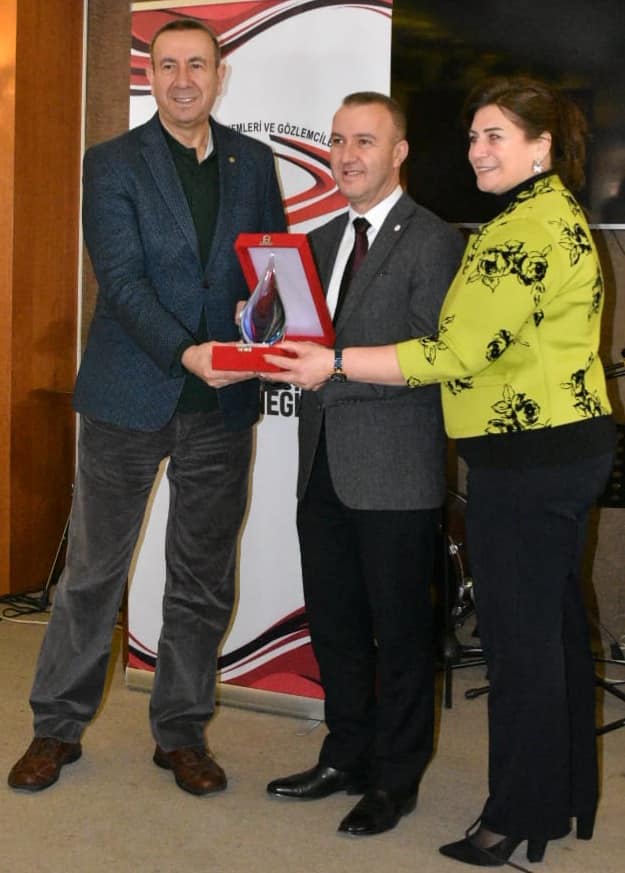Ankara VHGD'den Eyüp Bostancı ve Çetin Ok'a plaket