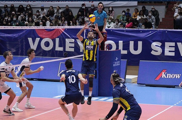 Fenerbahçe Arkas'ın serisine son verdi