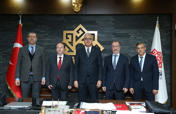 TVF Başkanı Mehmet Akif Üstündağ, Balıkesir’de Ziyaretlerde Bulundu