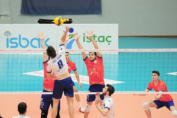 Alpaslan Endüstri Erkekler 1. Ligi 15. Haftasında 1 Maç Oynandı