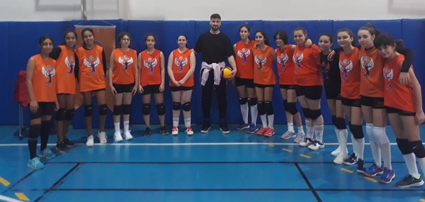 Milli Voleybolcu Murat Yenipazar, Maç Sayısı Spor Kulübü'nü ziyaret etti