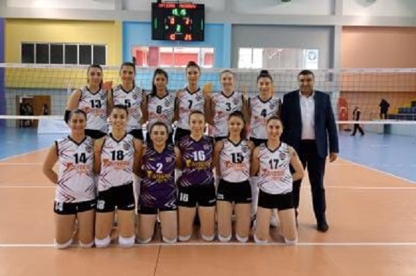 Aksaray 1989 Deplasmanda Set Vermeden Kazandı