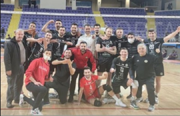 Cizre Belediyespor, Afyon'a set verdi, maçı vermedi