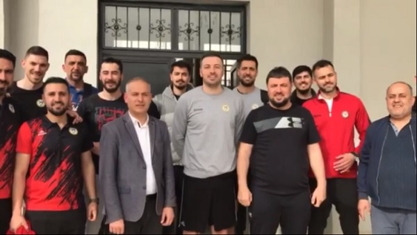 Cizre'de tarihi maç