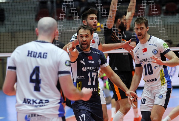 Arkas Spor final için sahaya çıkıyor