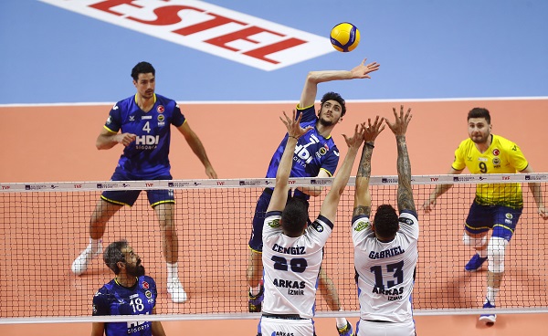 Arkas Spor, İzmir'deki son maçına çıkıyor