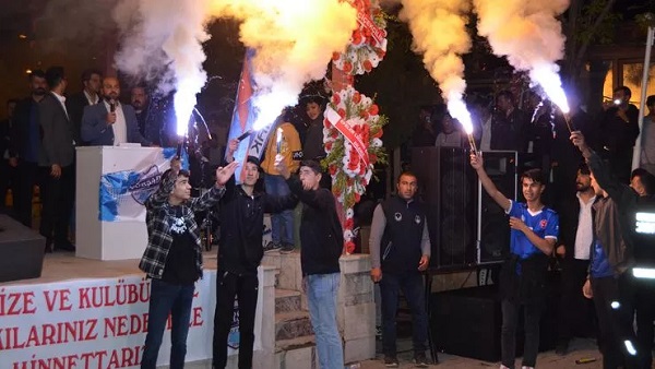 Adilcevaz'da Coşkulu Kutlama