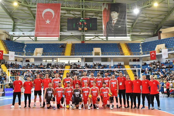 Milli Takımımızın Slovakya maçı TRT SPOR Yıldız'da