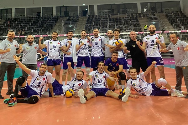 Beykent ve Gazi Üniversitesi Grup Lideri Olarak Yarı Final'de