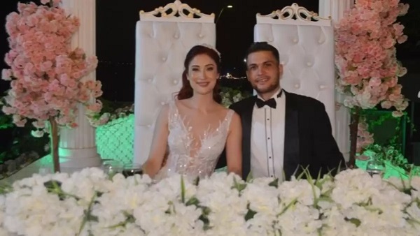 Mutluluklar Tuğba Şenoğlu & Burhan İvegin