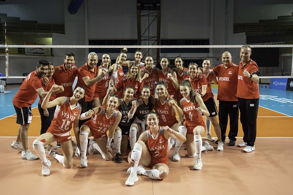 İlk Maç, İlk Galibiyet