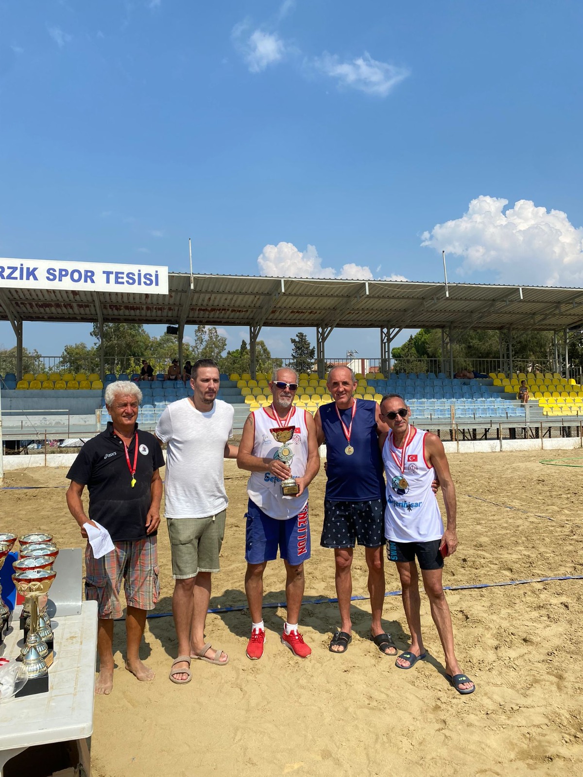 30 Ağustos Atatürk Zafer Kupası Veteran Voleybol Şampiyonası Tamamlandı