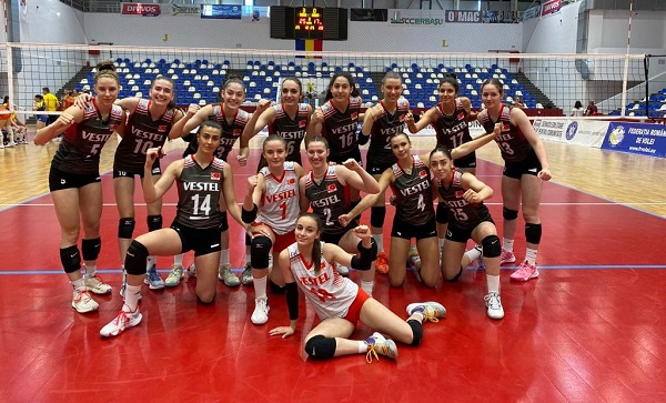 U19 Milliler Namağlup Yarı Finalde