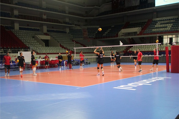 THY, yeni sezon için sahaya indi