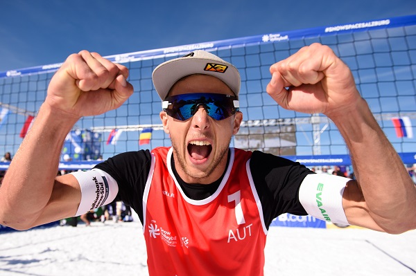 Avusturya kar voleybolunun simgesi: Florian Schnetzer