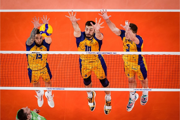 Slovenya Yarı Finalde Slovenya Yarı Finalde