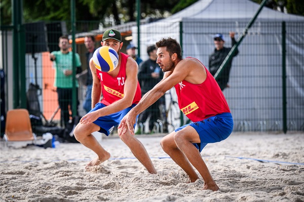 Plajda Paris Elite 16 Turnuvası’na Erken Veda Ettik